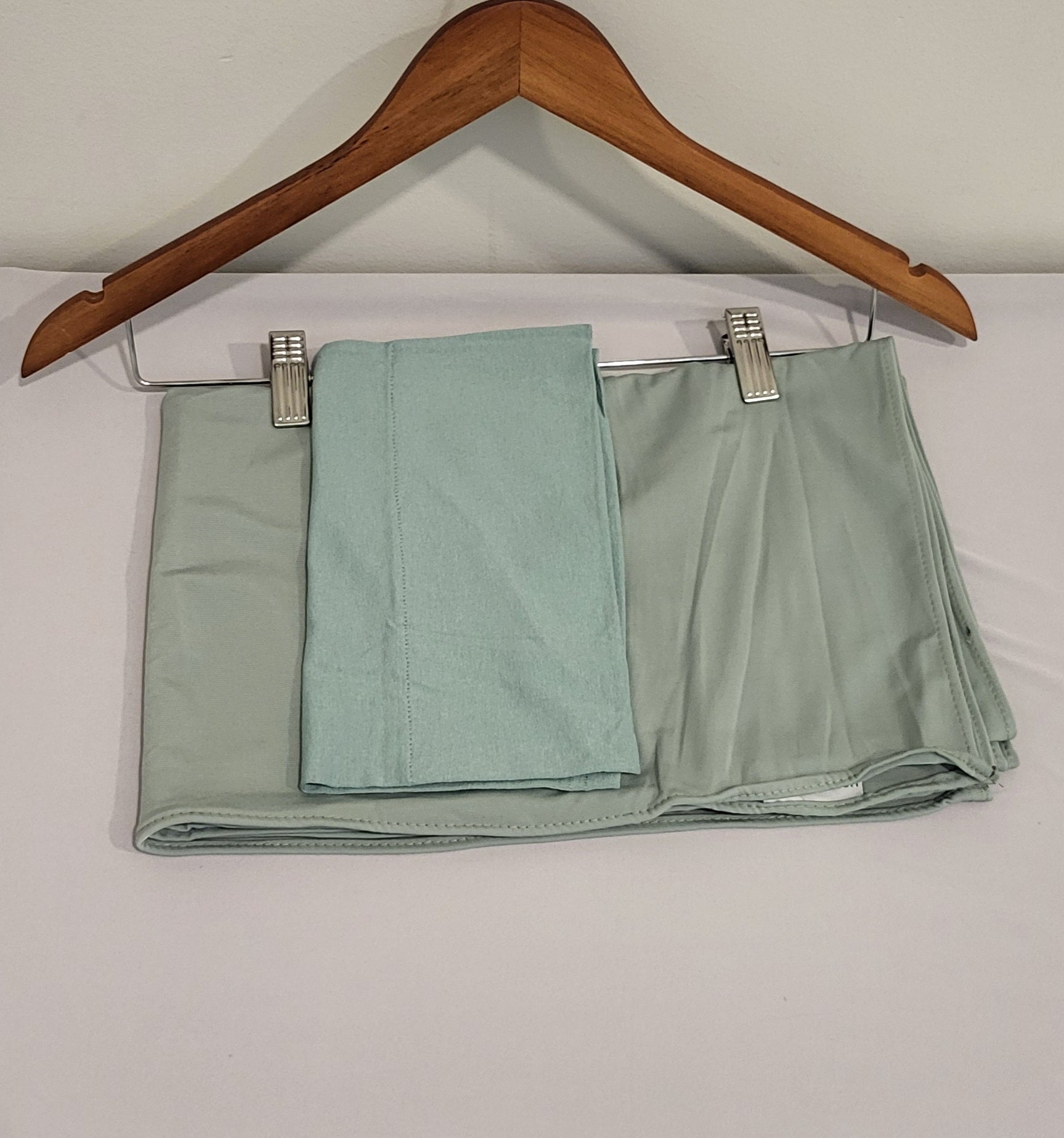 Jersey Matching Hijab & Undercap Set - Aloe