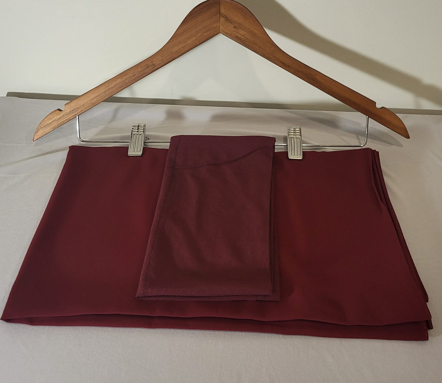 Medina Matching Hijab & Undercap Set - Maroon