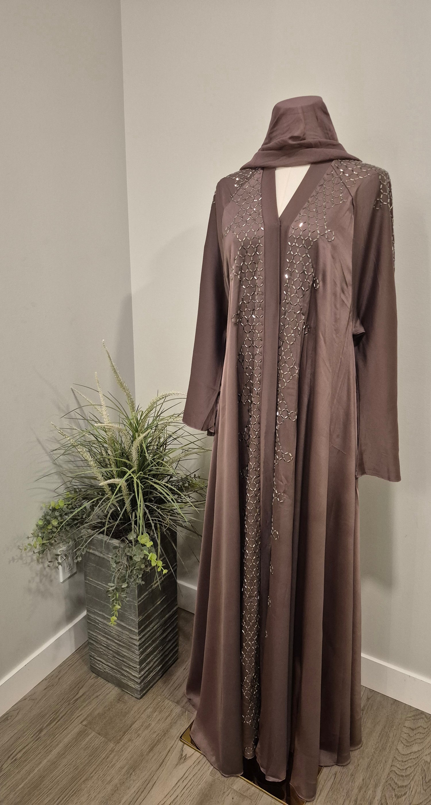 Adila Abaya