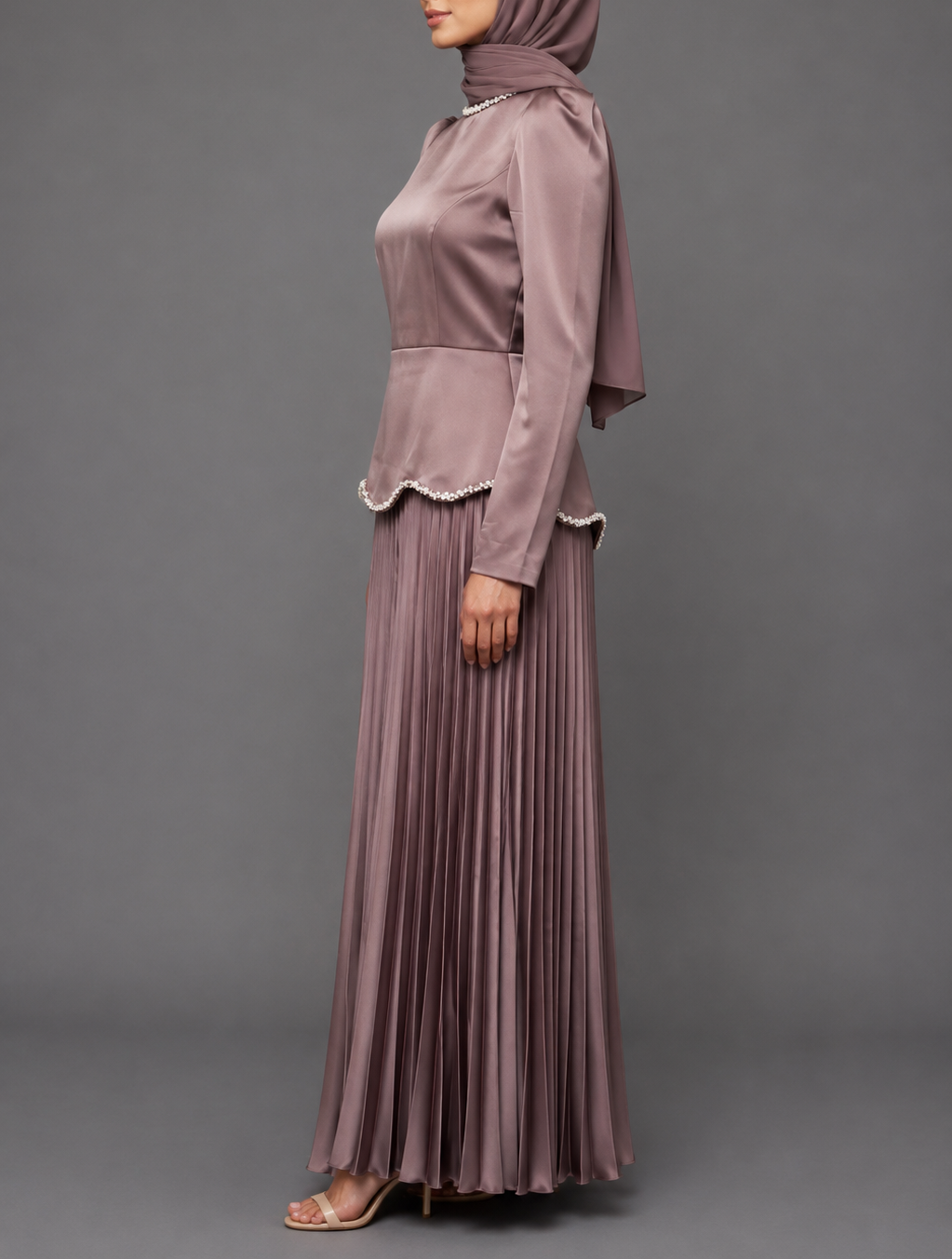 Faiza Pleated  Dress - Mauve