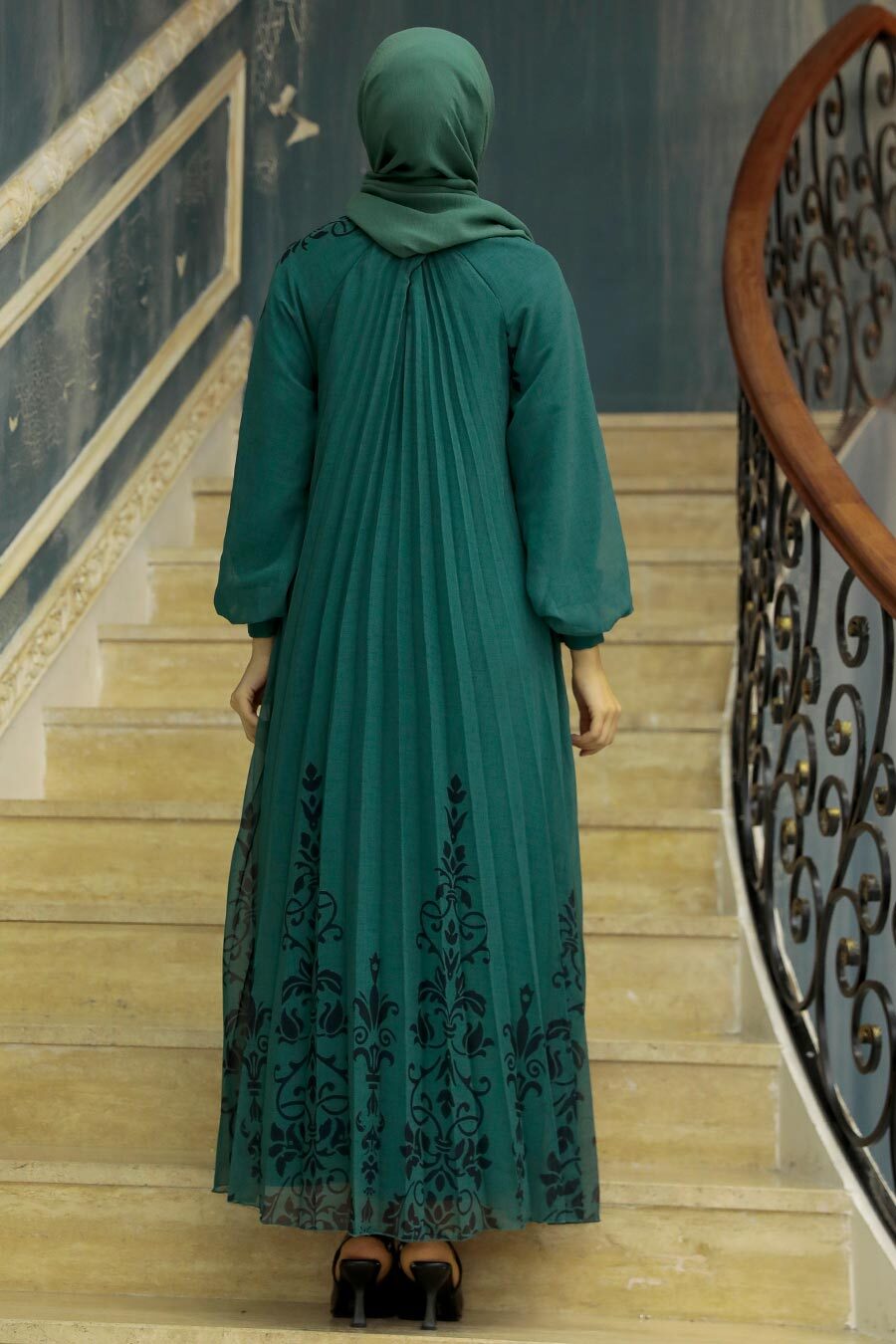 Pleated Chiffon Maxi Dress (Teal)