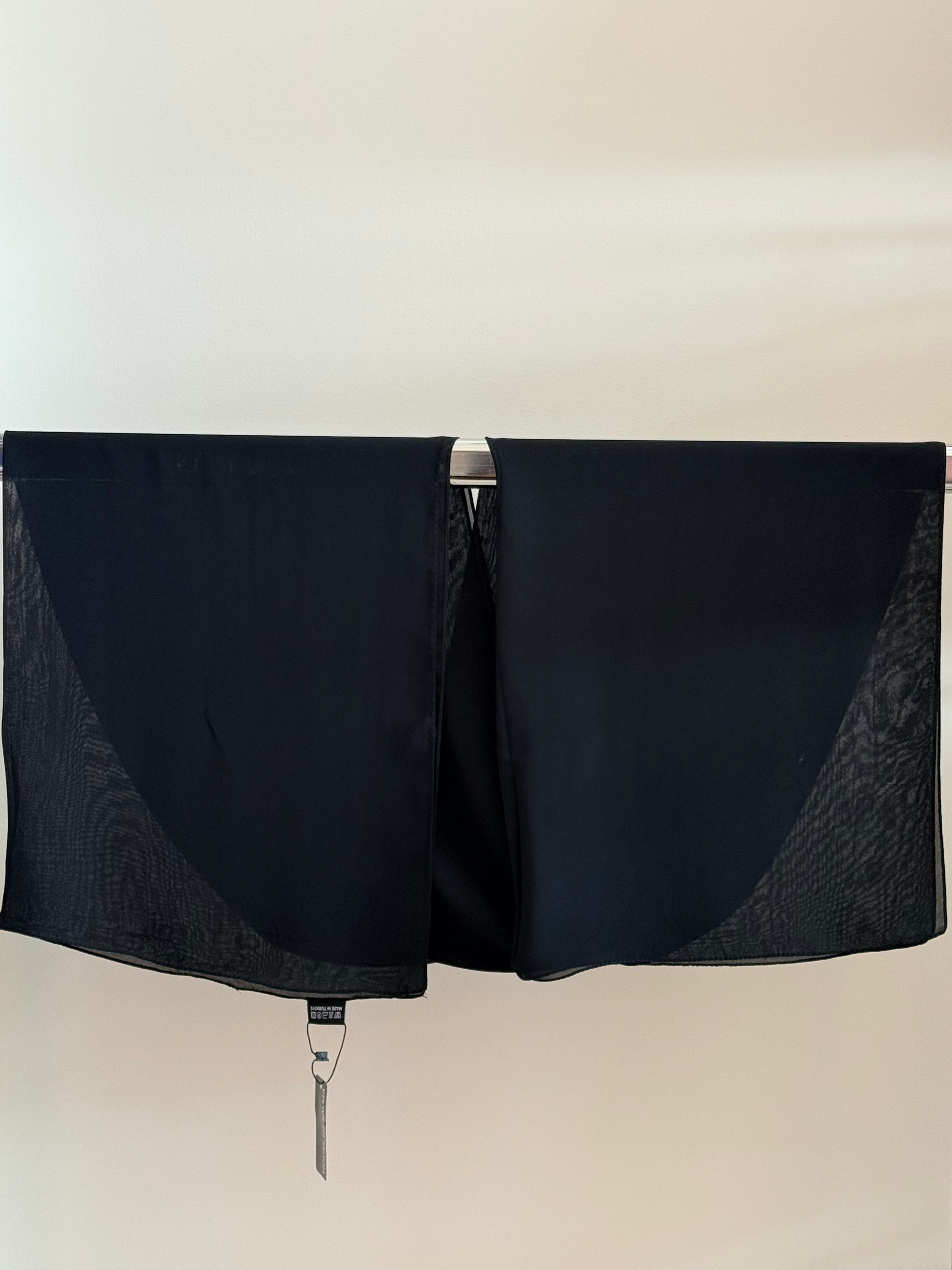Chiffon-Black