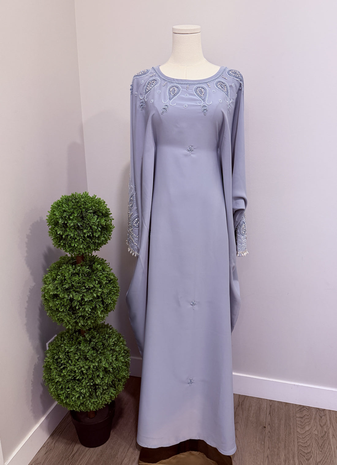 Luxury Pearl Closed Abaya Set- Light Sea Blue
