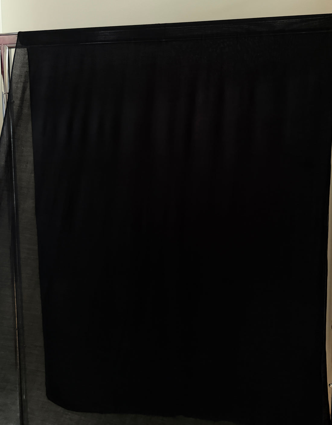 Modal-Black