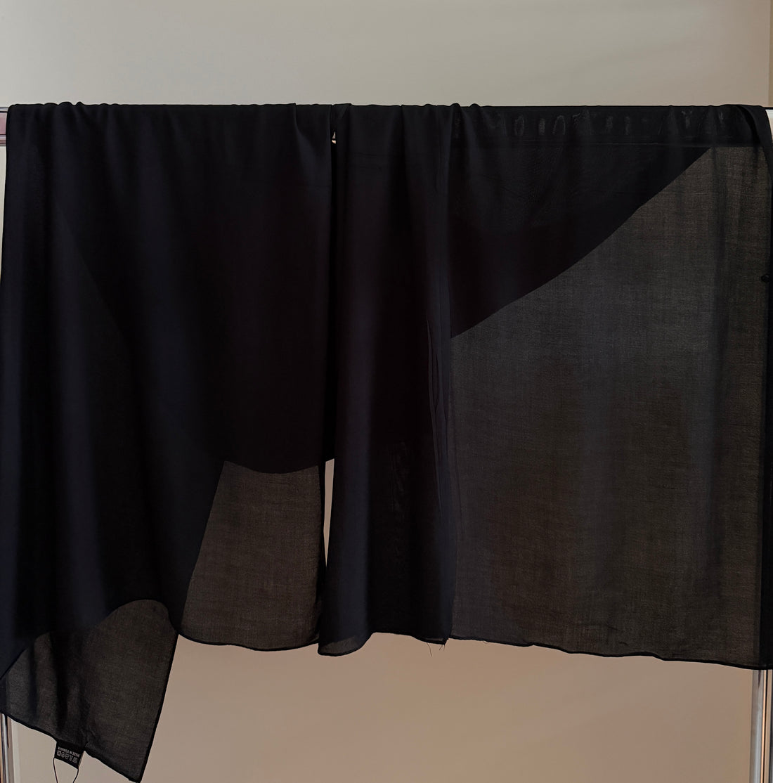 Modal-Black