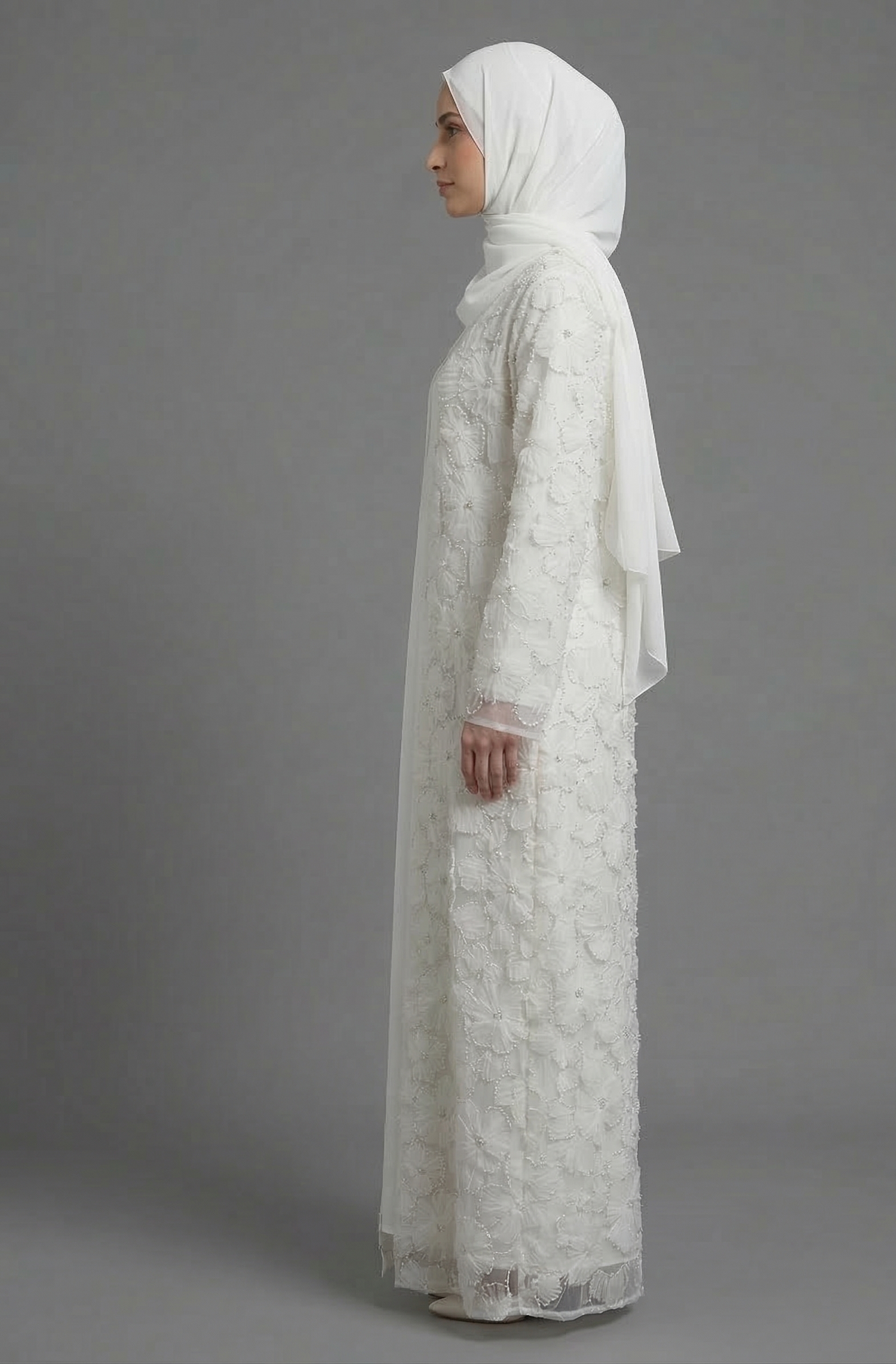 Yasmin Embellished Abaya Set- White