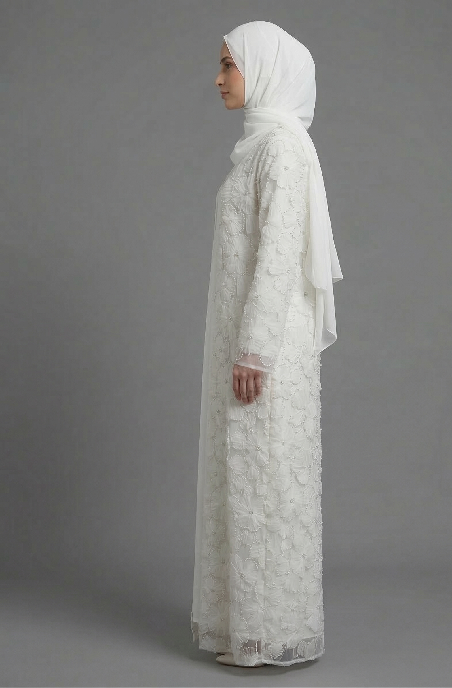 Yasmin Embellished Abaya Set- White